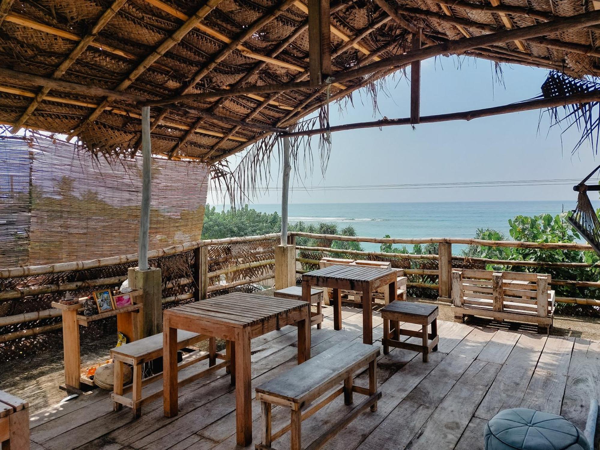 Gaia Ocean Surf Yoga Ahangama Exterior foto