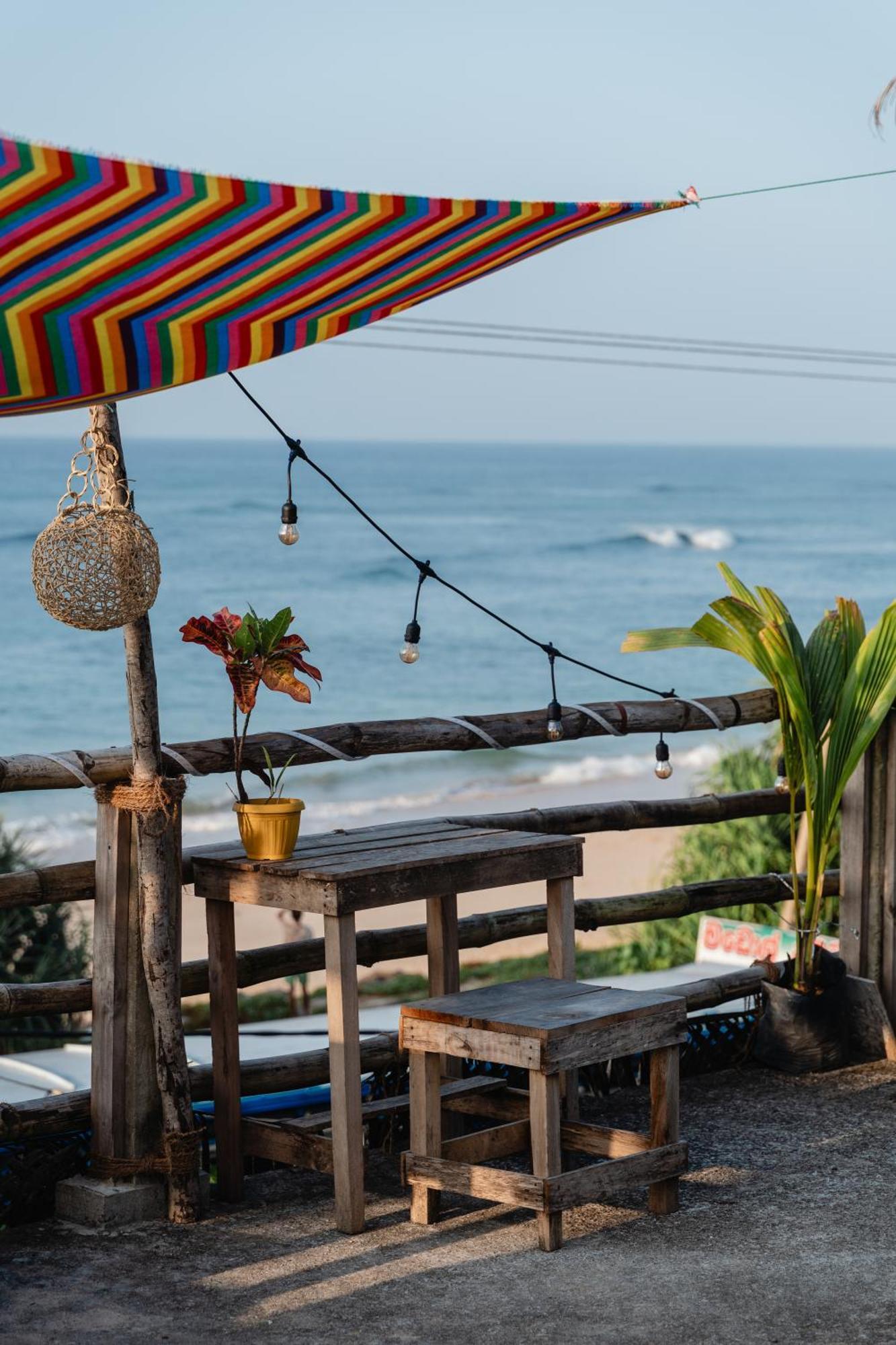 Gaia Ocean Surf Yoga Ahangama Exterior foto